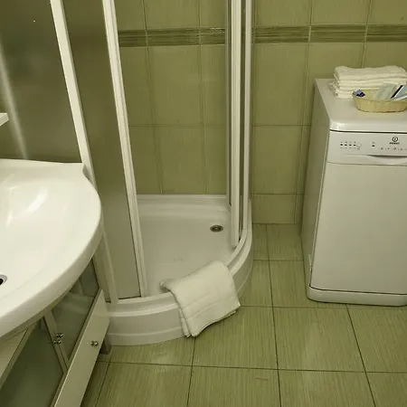 Apartment Classic Near The City Center *
